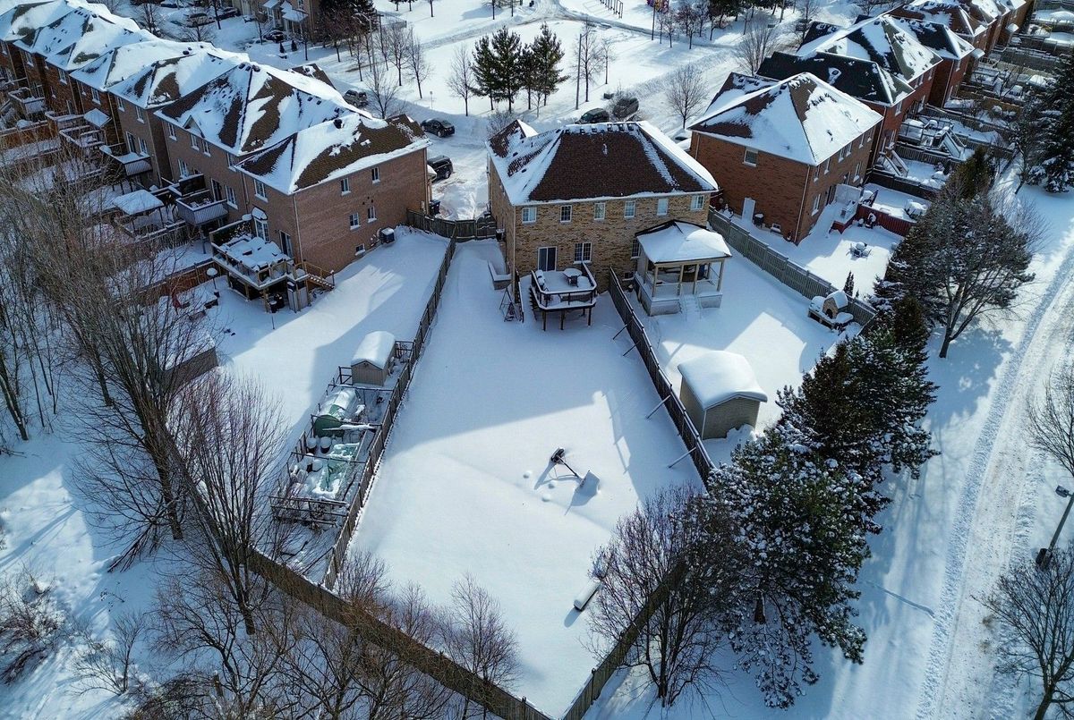 52 Tianalee Crescent Brampton 52 Tianalee Crescent Brampton