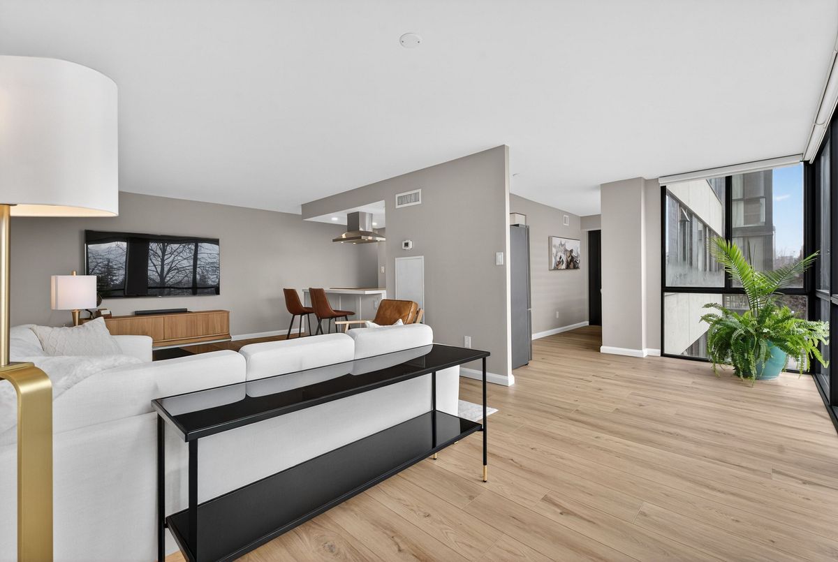 350 Webb Drive Mississauga 350 Webb Drive Mississauga