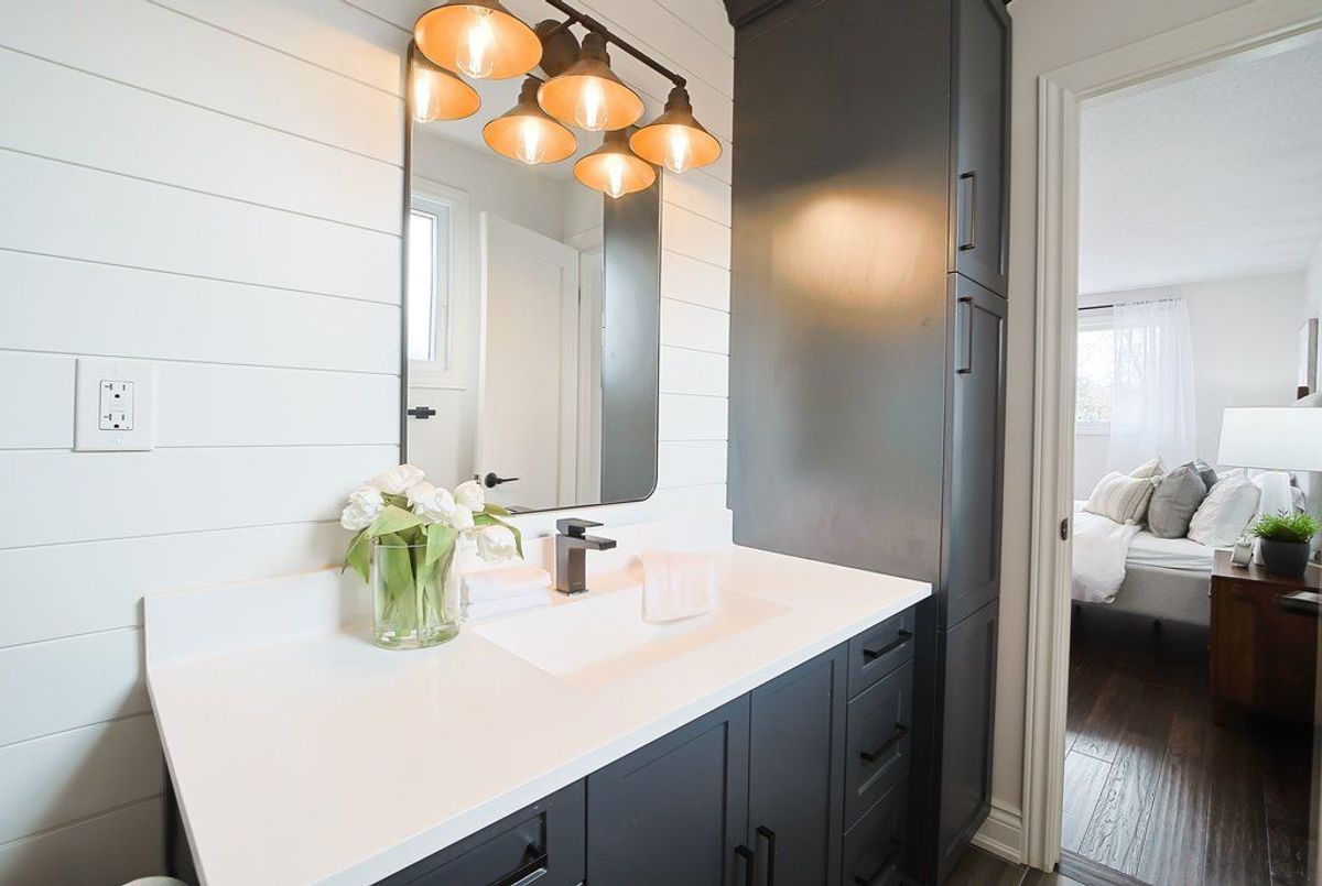 411 The Thicket N/A Mississauga 411 The Thicket N/A Mississauga