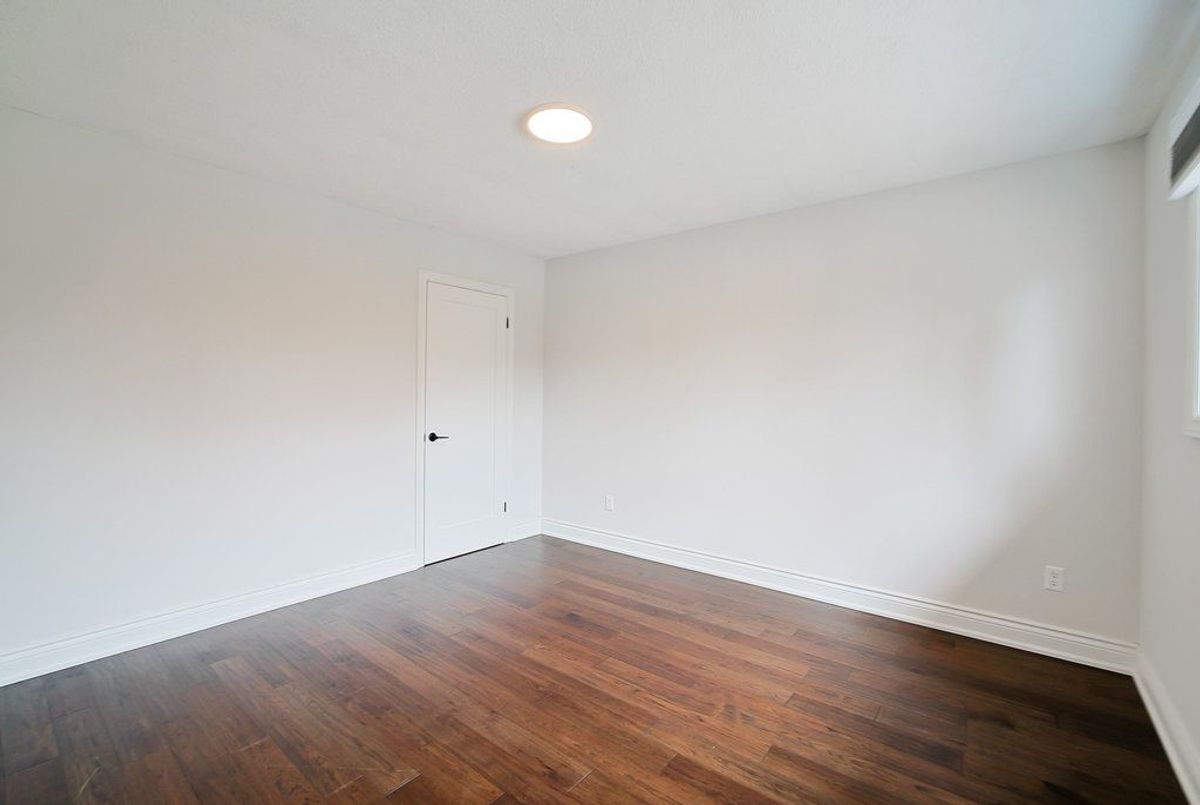 411 The Thicket N/A Mississauga 411 The Thicket N/A Mississauga