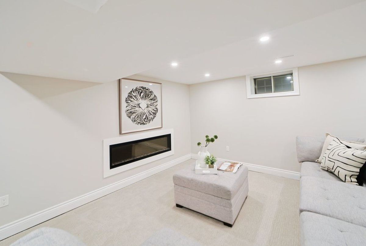 411 The Thicket N/A Mississauga 411 The Thicket N/A Mississauga