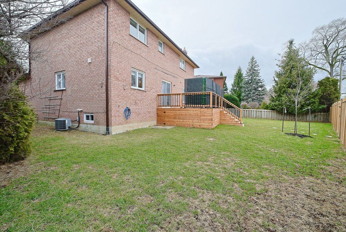 411 The Thicket N/A Mississauga 411 The Thicket N/A Mississauga