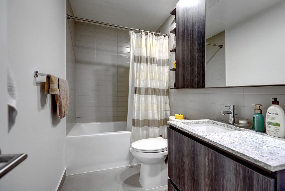 21 Park Street E Mississauga 21 Park Street E Mississauga