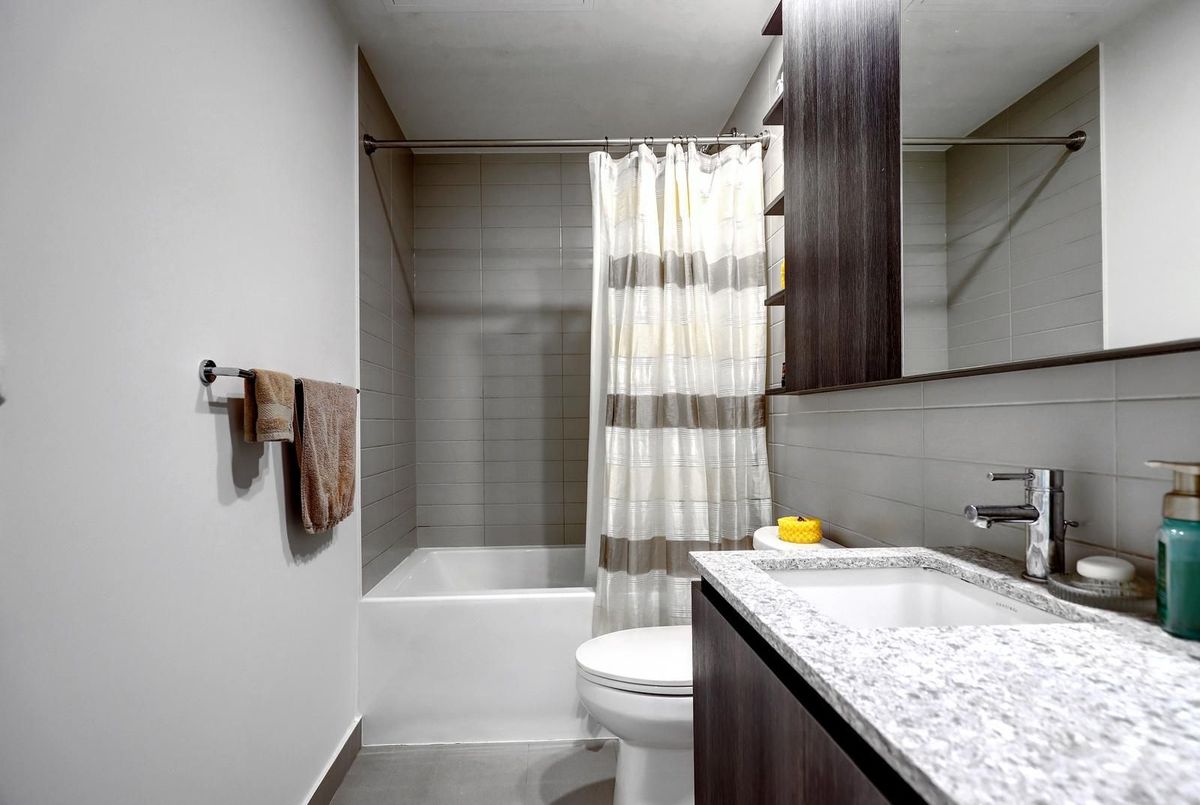 21 Park Street E Mississauga 21 Park Street E Mississauga