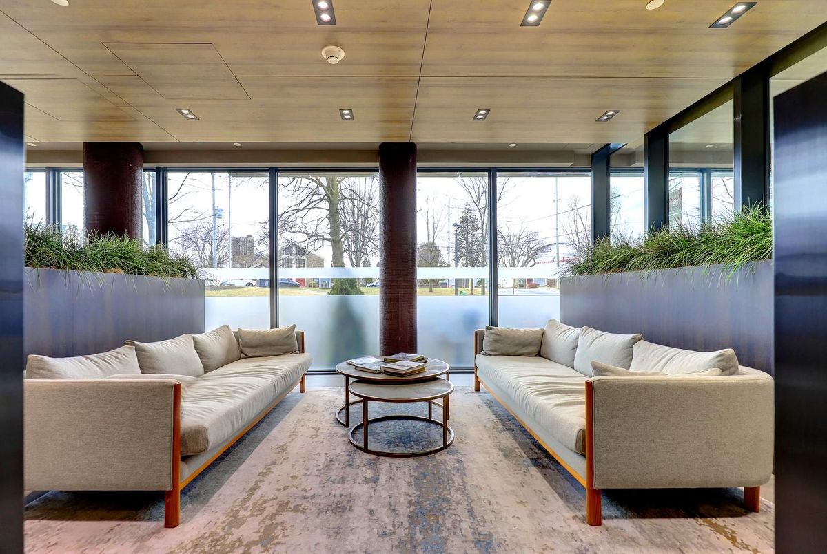 21 Park Street E Mississauga 21 Park Street E Mississauga