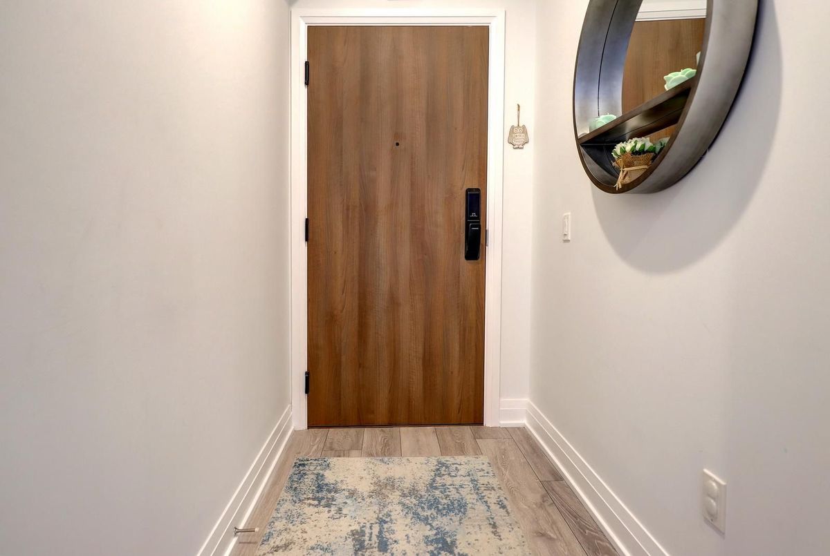 21 Park Street E Mississauga 21 Park Street E Mississauga