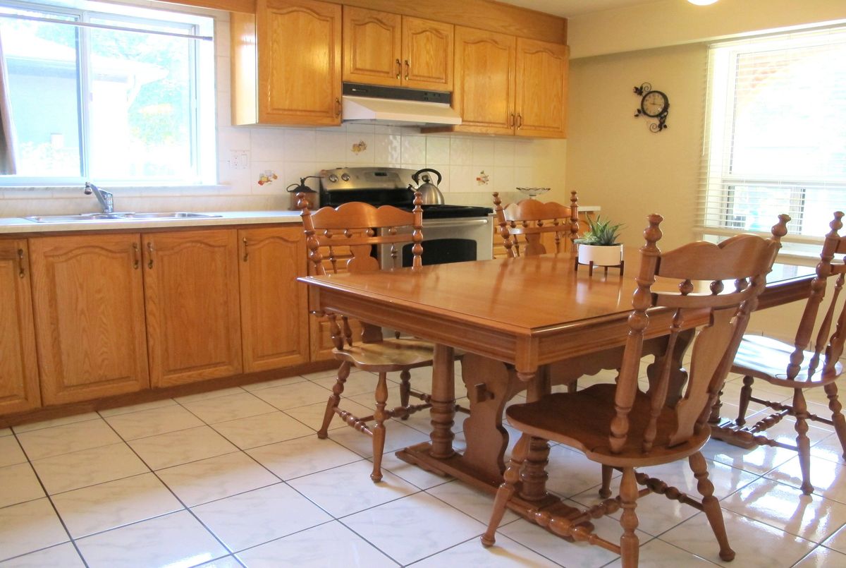 4 Rosalie Avenue Toronto 4 Rosalie Avenue Toronto