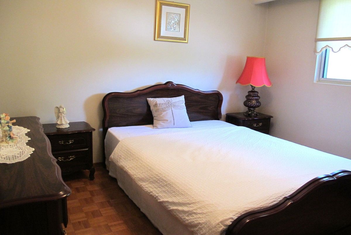 4 Rosalie Avenue Toronto 4 Rosalie Avenue Toronto