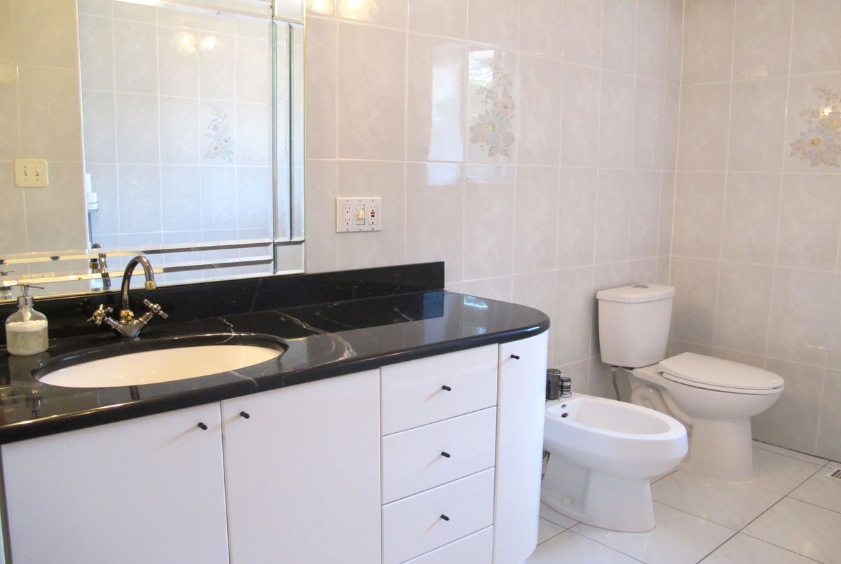 4 Rosalie Avenue Toronto 4 Rosalie Avenue Toronto