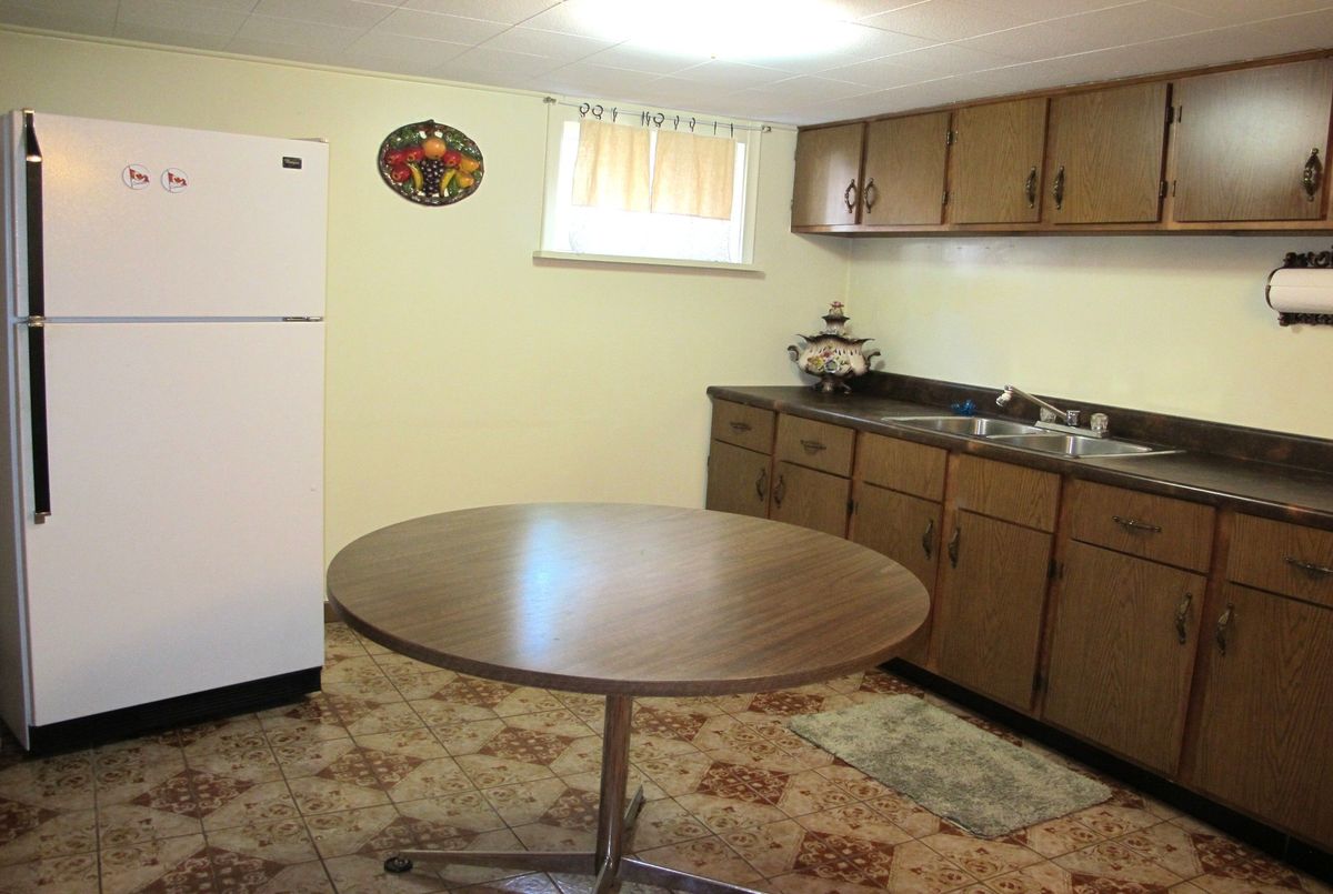 4 Rosalie Avenue Toronto 4 Rosalie Avenue Toronto