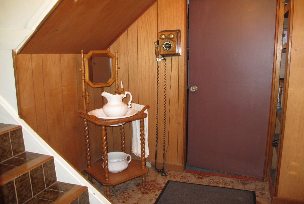 4 Rosalie Avenue Toronto 4 Rosalie Avenue Toronto