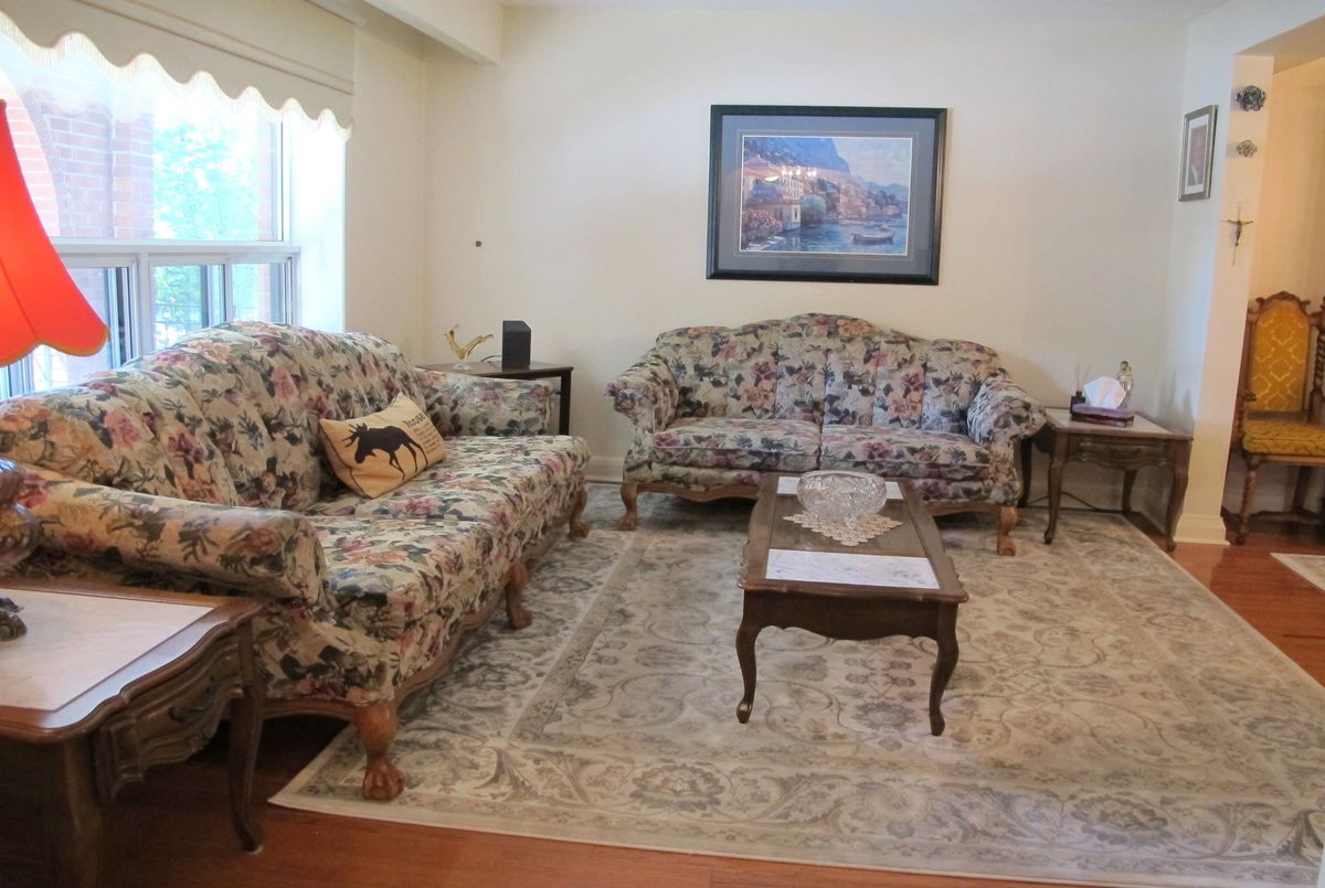 4 Rosalie Avenue Toronto 4 Rosalie Avenue Toronto