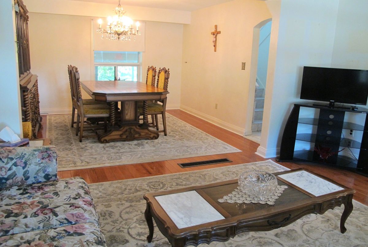 4 Rosalie Avenue Toronto 4 Rosalie Avenue Toronto