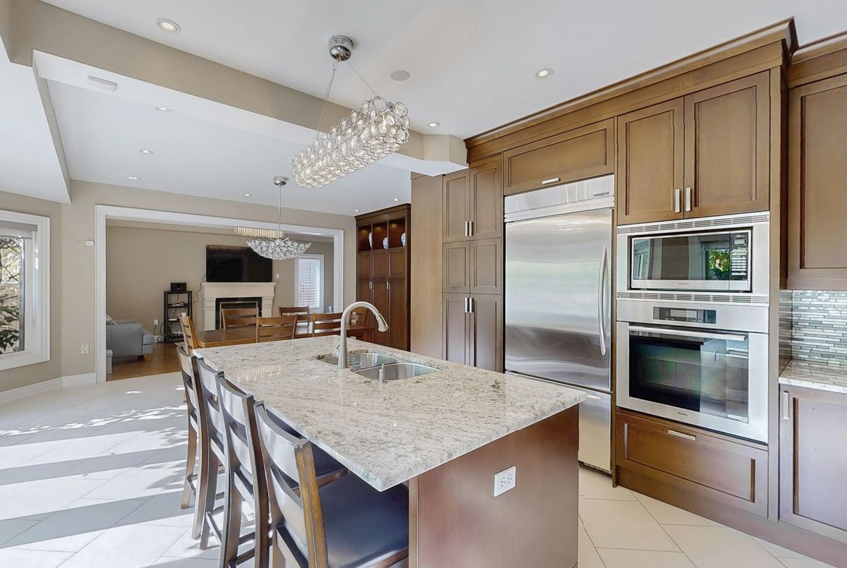 5368 Vail Court Mississauga 5368 Vail Court Mississauga