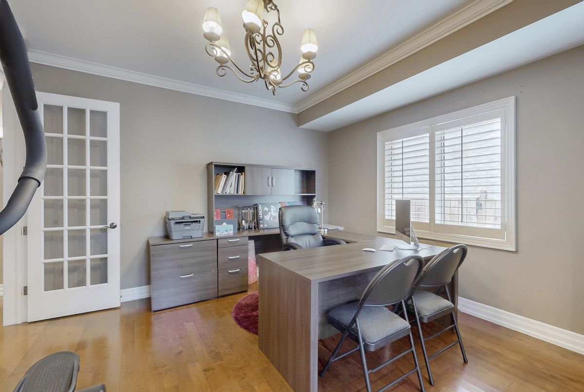 5368 Vail Court Mississauga 5368 Vail Court Mississauga