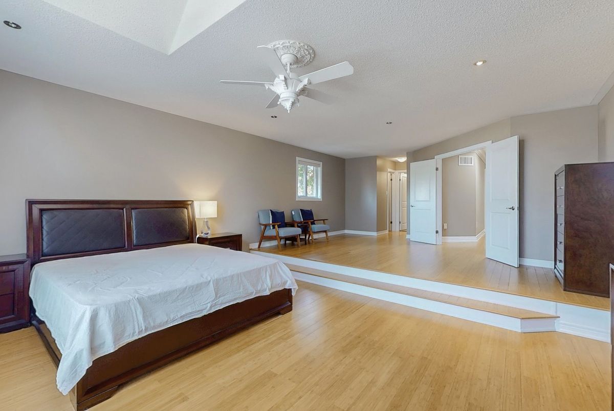 5368 Vail Court Mississauga 5368 Vail Court Mississauga