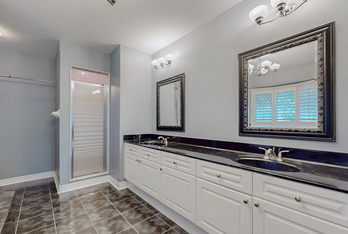 5368 Vail Court Mississauga 5368 Vail Court Mississauga