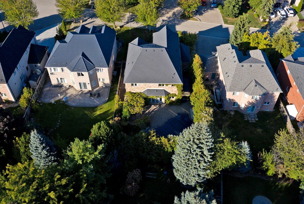 5368 Vail Court Mississauga 5368 Vail Court Mississauga