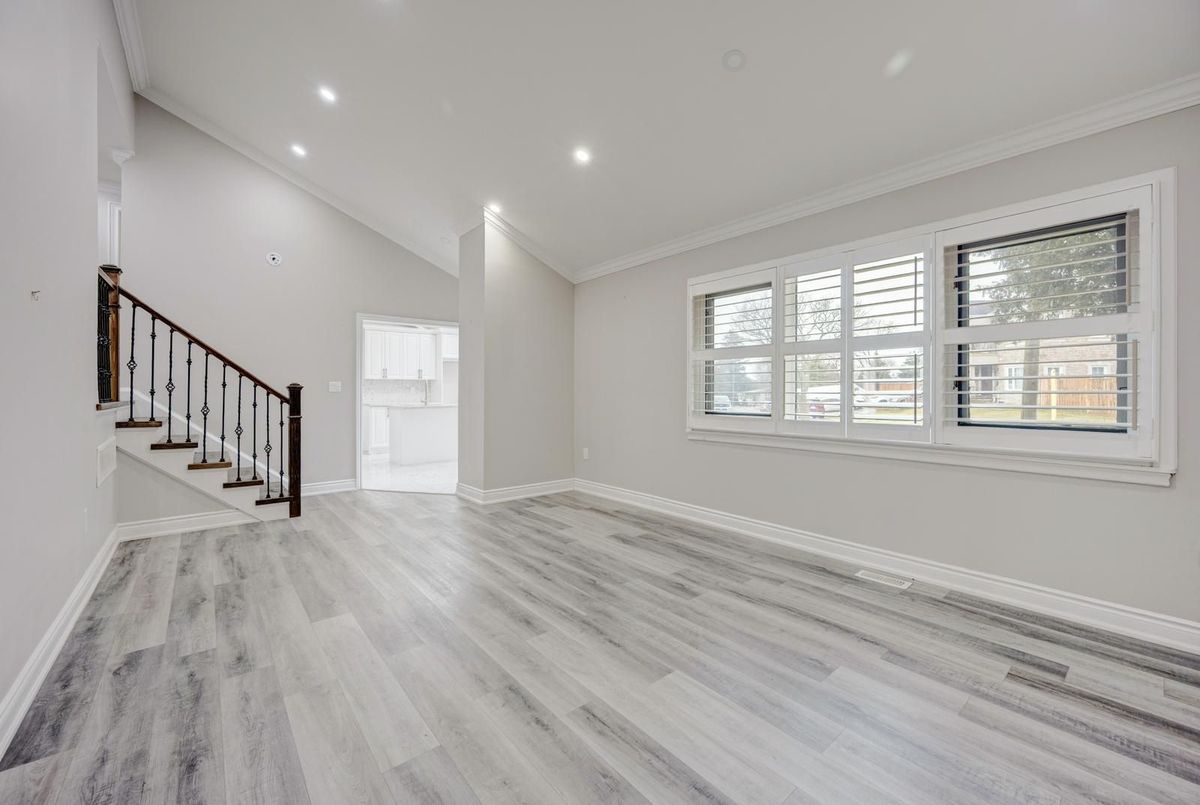 30 Lawrence Crescent Brampton 30 Lawrence Crescent Brampton