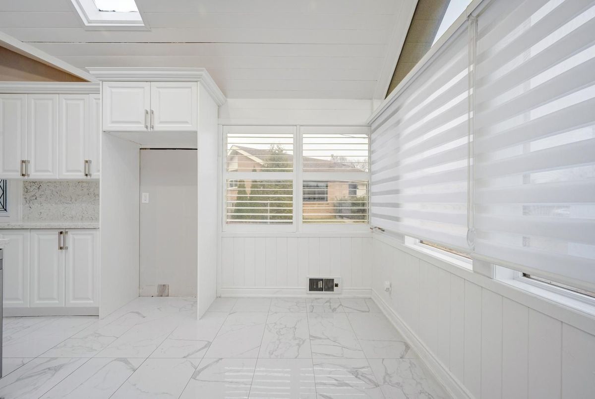 30 Lawrence Crescent Brampton 30 Lawrence Crescent Brampton