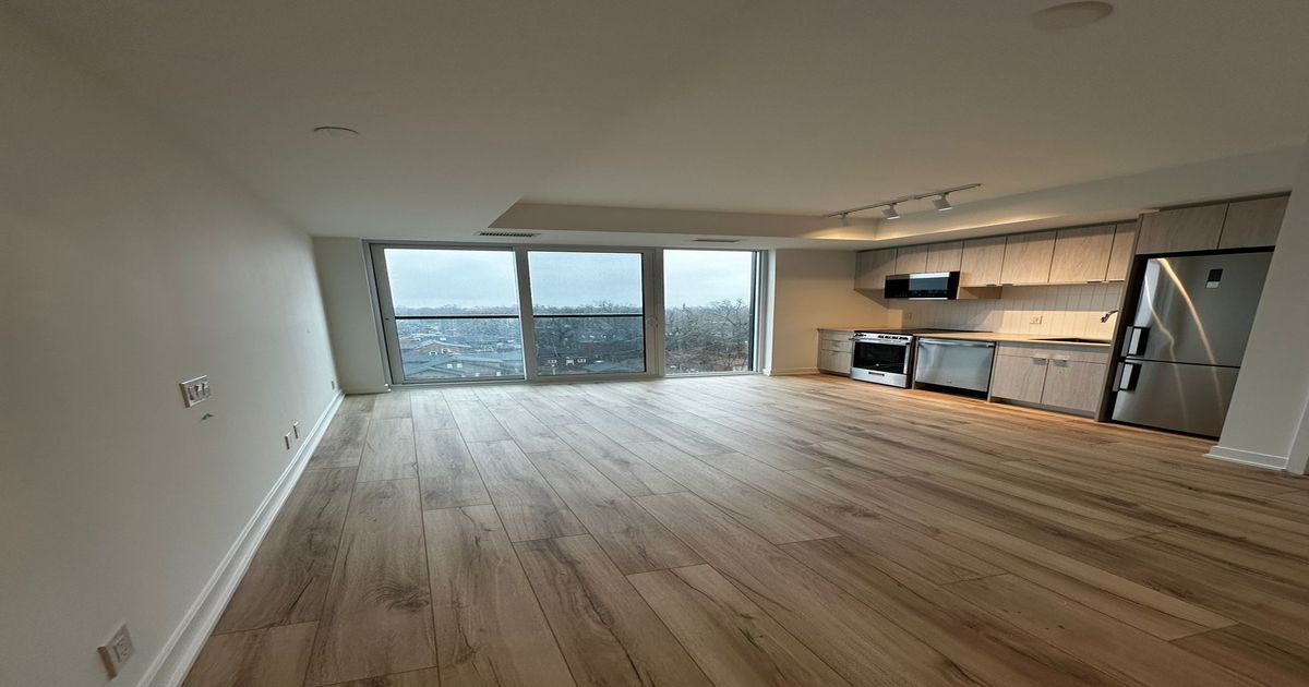 1660 Bloor Street W Toronto