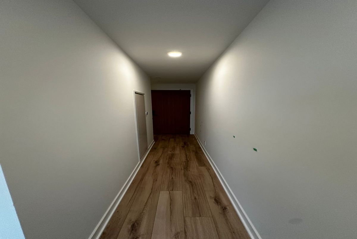 1660 Bloor Street W Toronto 1660 Bloor Street W Toronto