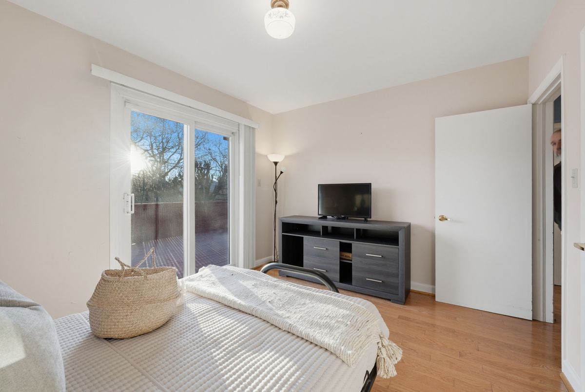 144 Silverhill Drive Toronto 144 Silverhill Drive Toronto