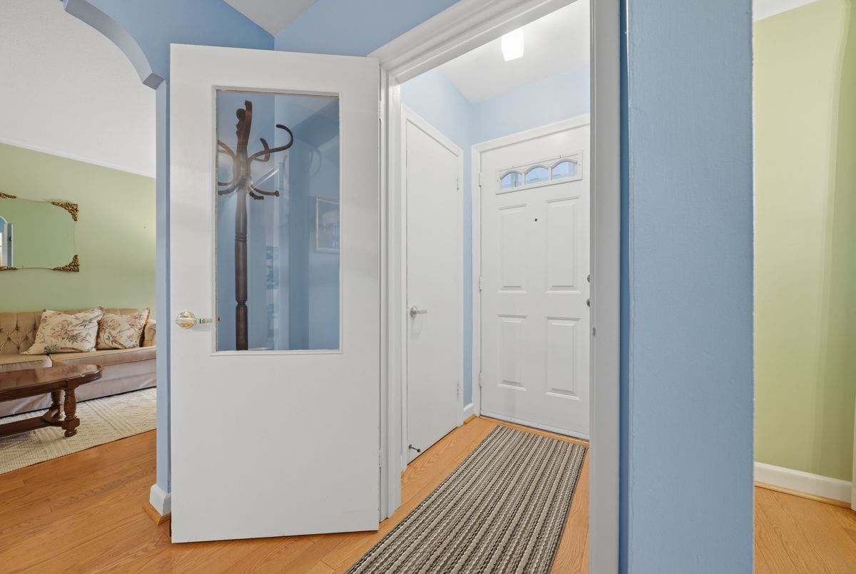 144 Silverhill Drive Toronto 144 Silverhill Drive Toronto