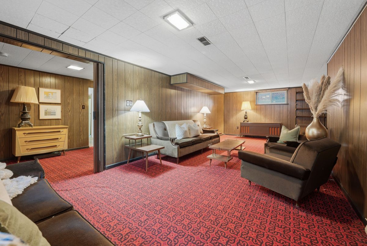 144 Silverhill Drive Toronto 144 Silverhill Drive Toronto