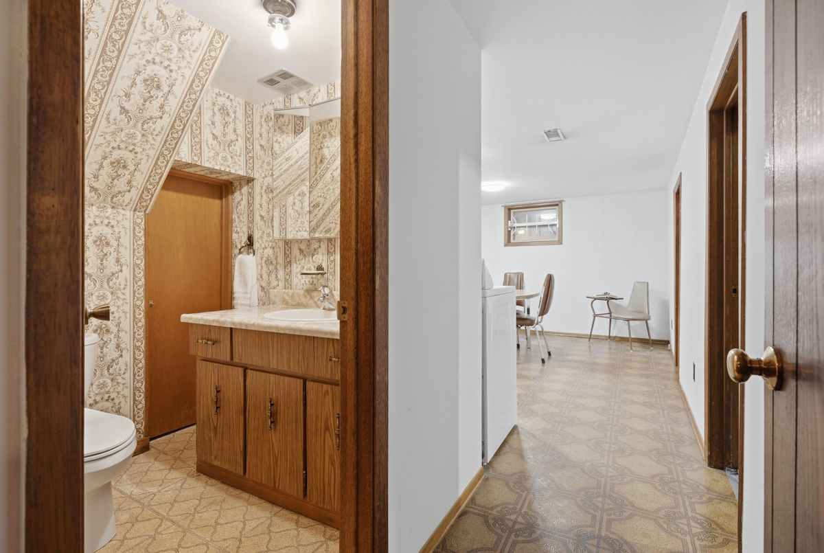 144 Silverhill Drive Toronto 144 Silverhill Drive Toronto