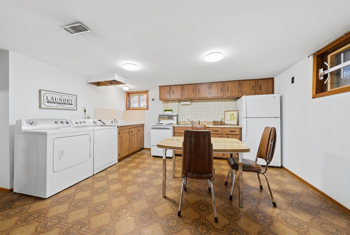 144 Silverhill Drive Toronto 144 Silverhill Drive Toronto