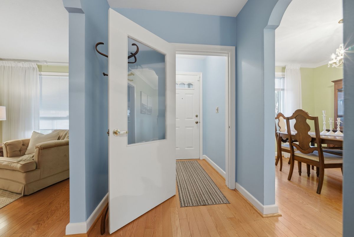 144 Silverhill Drive Toronto 144 Silverhill Drive Toronto