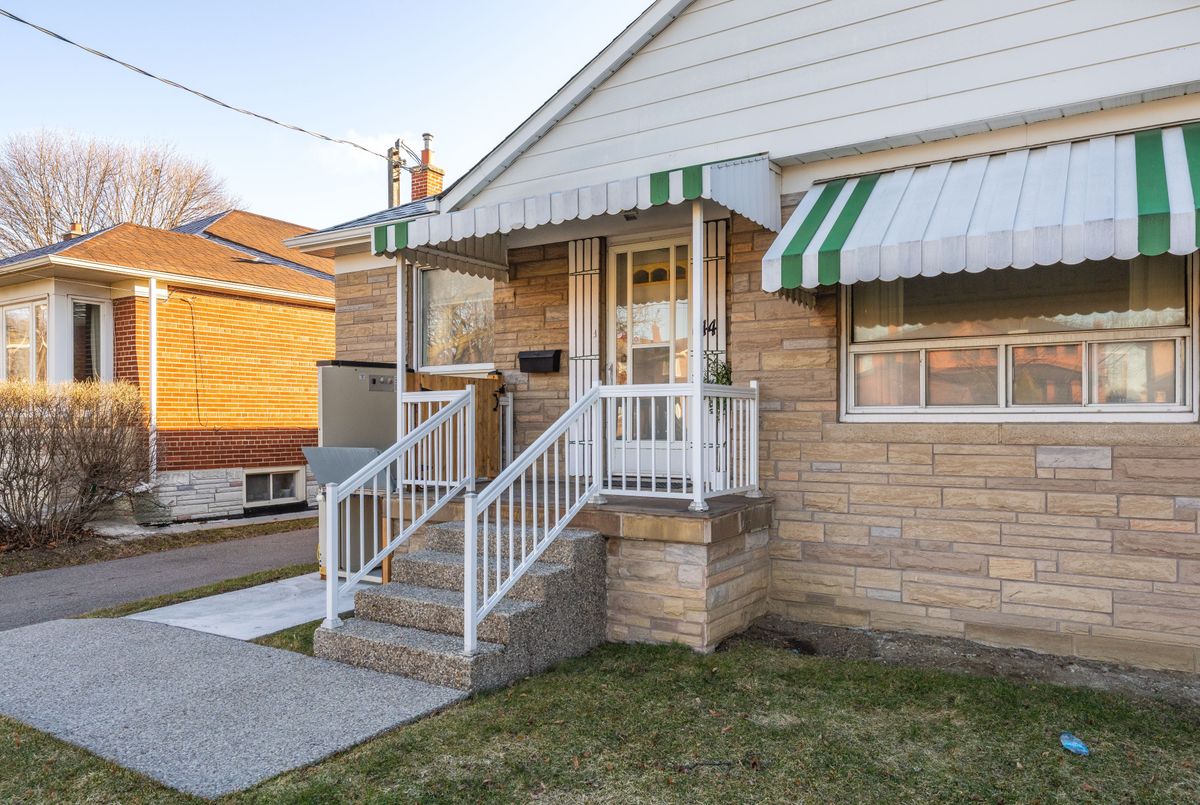144 Silverhill Drive Toronto 144 Silverhill Drive Toronto