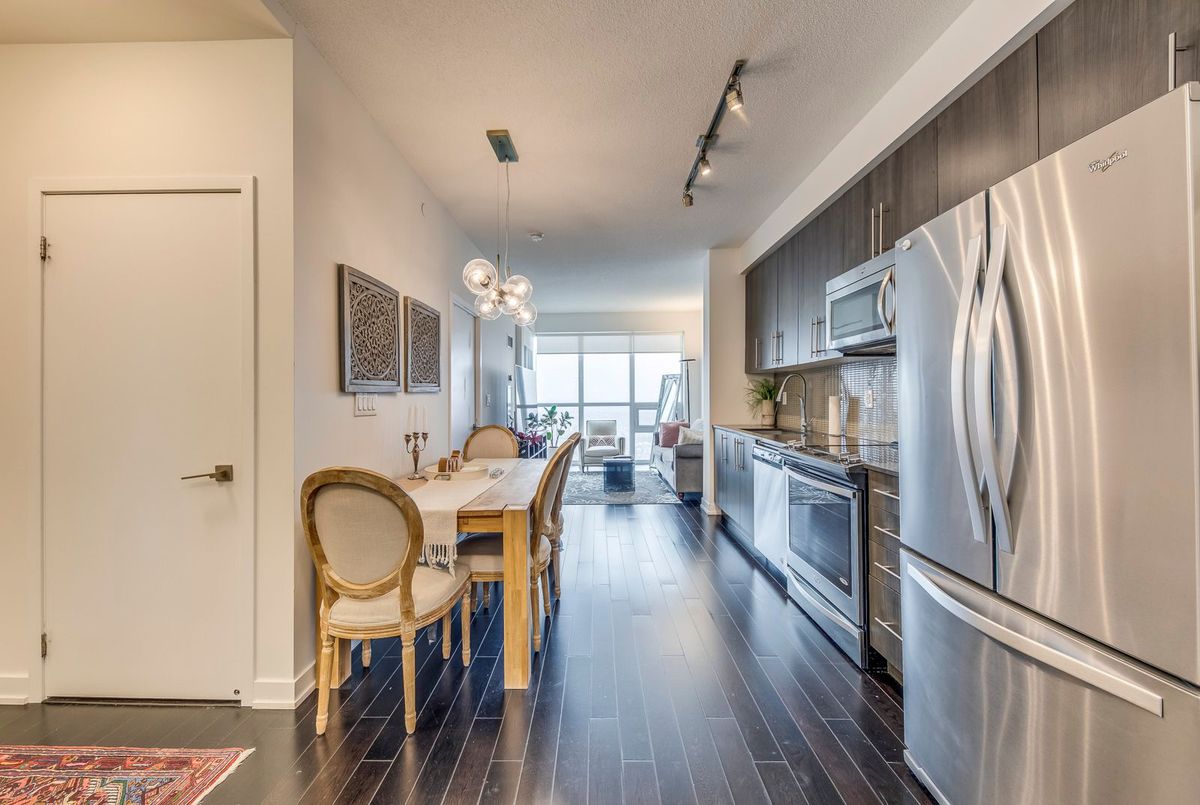 4011 Brickstone Mews Mississauga 4011 Brickstone Mews Mississauga