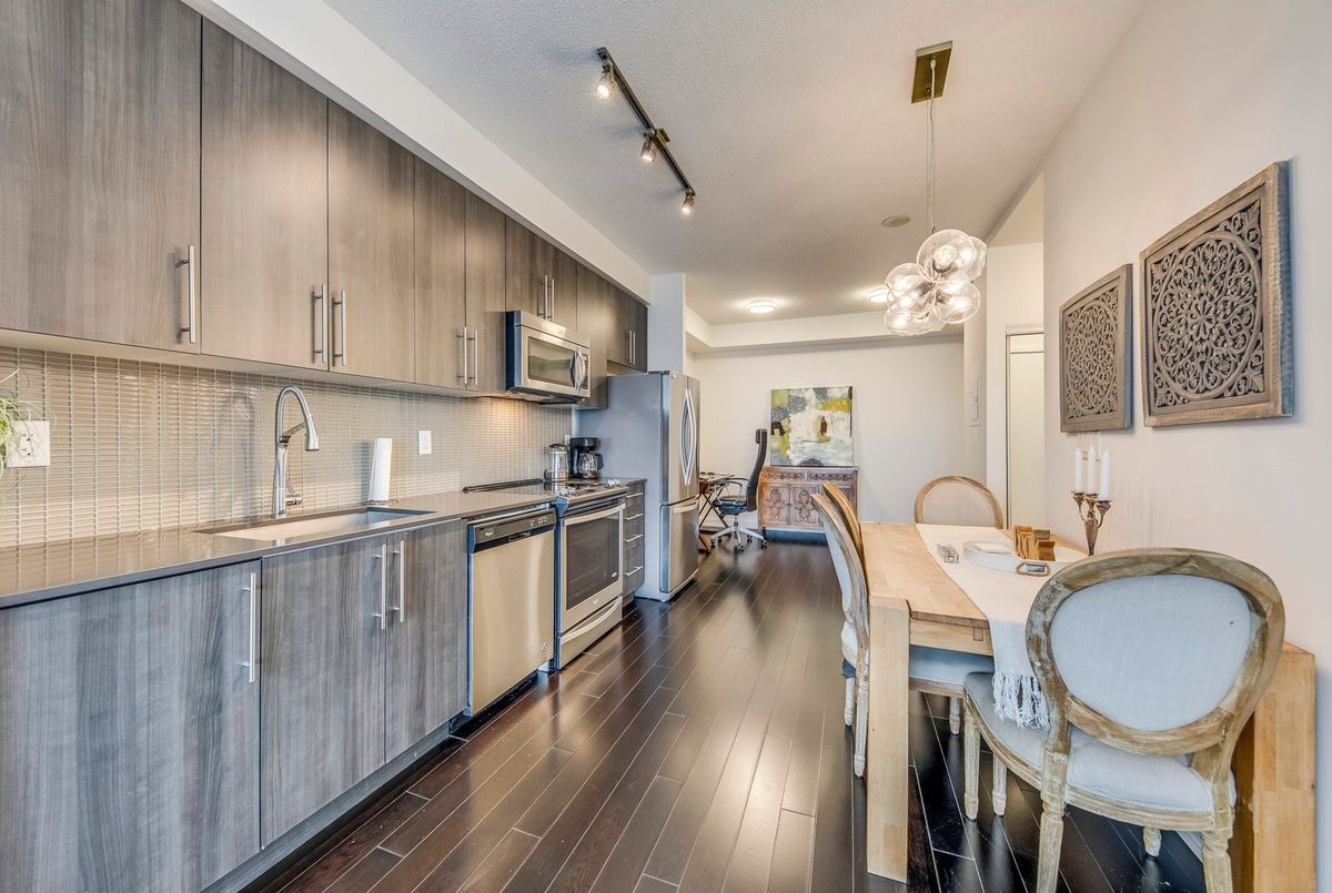 4011 Brickstone Mews Mississauga 4011 Brickstone Mews Mississauga