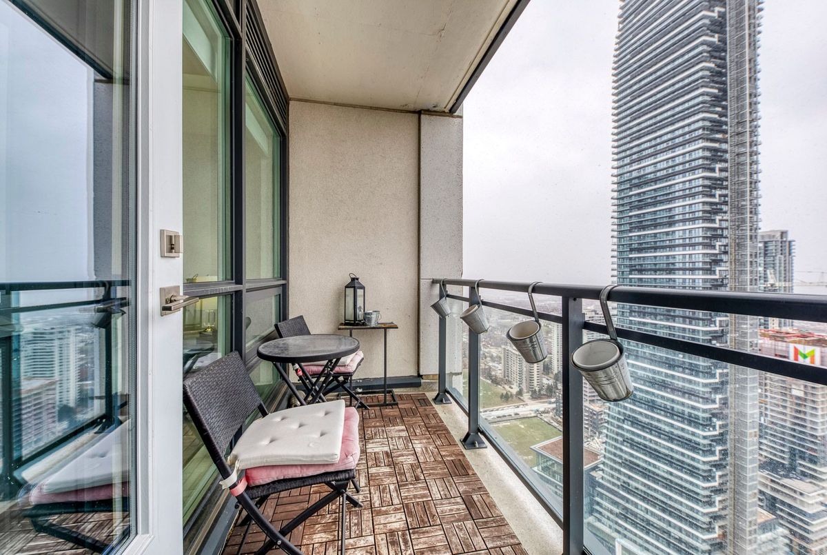 4011 Brickstone Mews Mississauga 4011 Brickstone Mews Mississauga