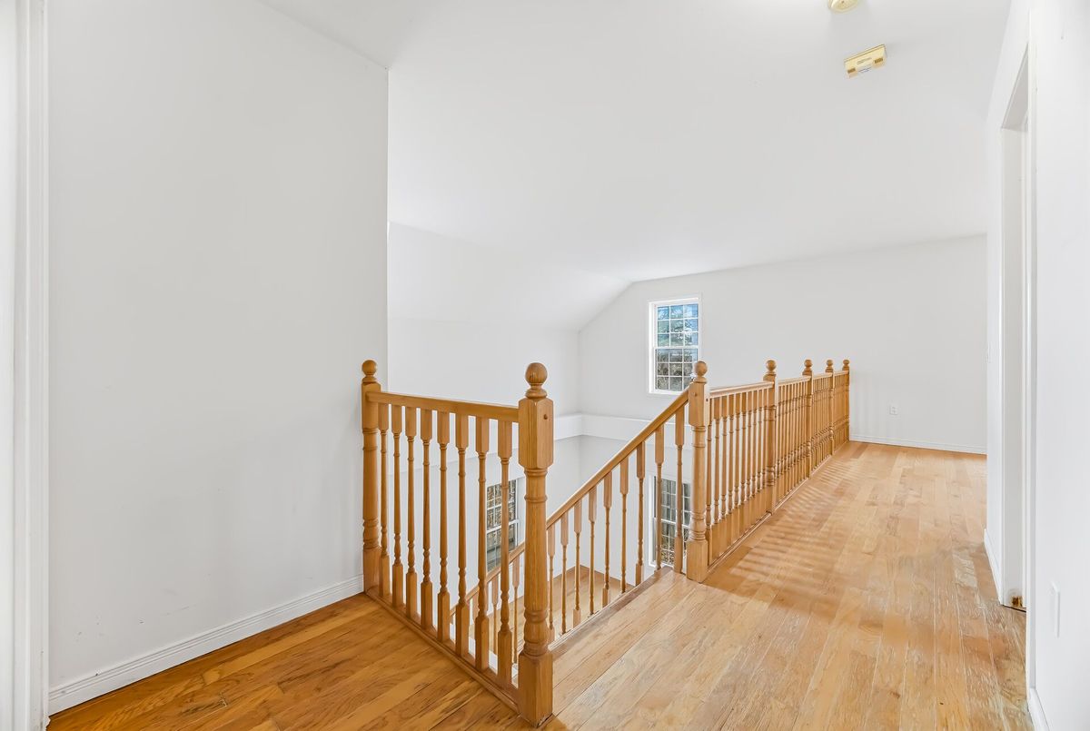 2131 Cawthra Road Mississauga 2131 Cawthra Road Mississauga