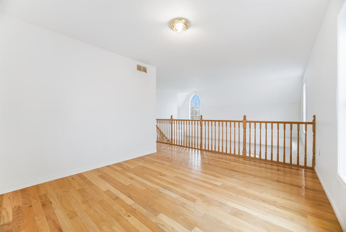 2131 Cawthra Road Mississauga 2131 Cawthra Road Mississauga