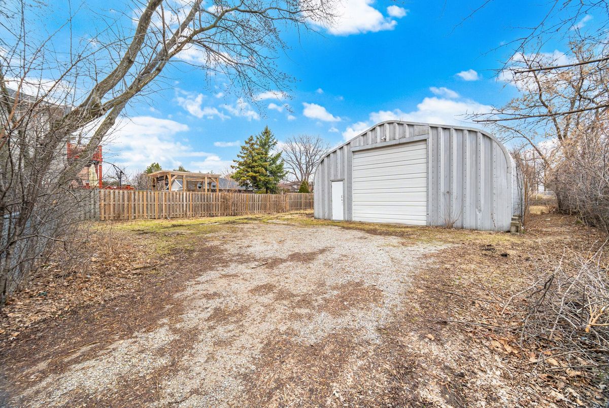 2131 Cawthra Road Mississauga 2131 Cawthra Road Mississauga