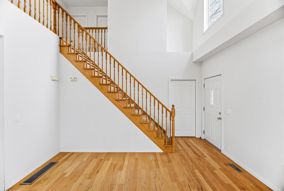 2131 Cawthra Road Mississauga 2131 Cawthra Road Mississauga