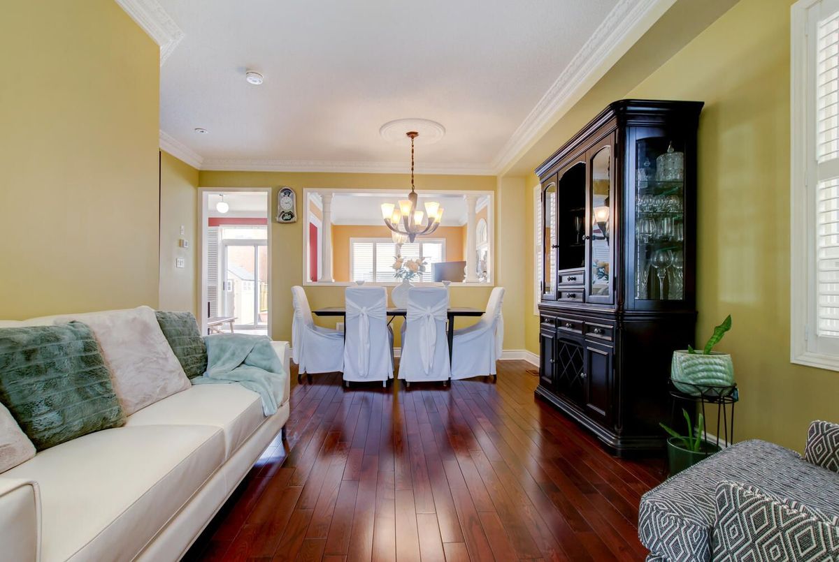 47 Cape Dorset Crescent Brampton 47 Cape Dorset Crescent Brampton