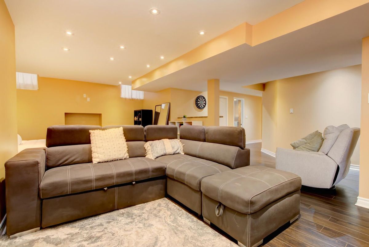 47 Cape Dorset Crescent Brampton 47 Cape Dorset Crescent Brampton