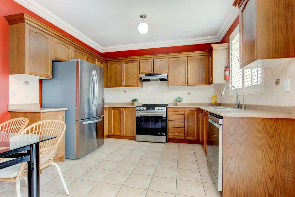 47 Cape Dorset Crescent Brampton 47 Cape Dorset Crescent Brampton