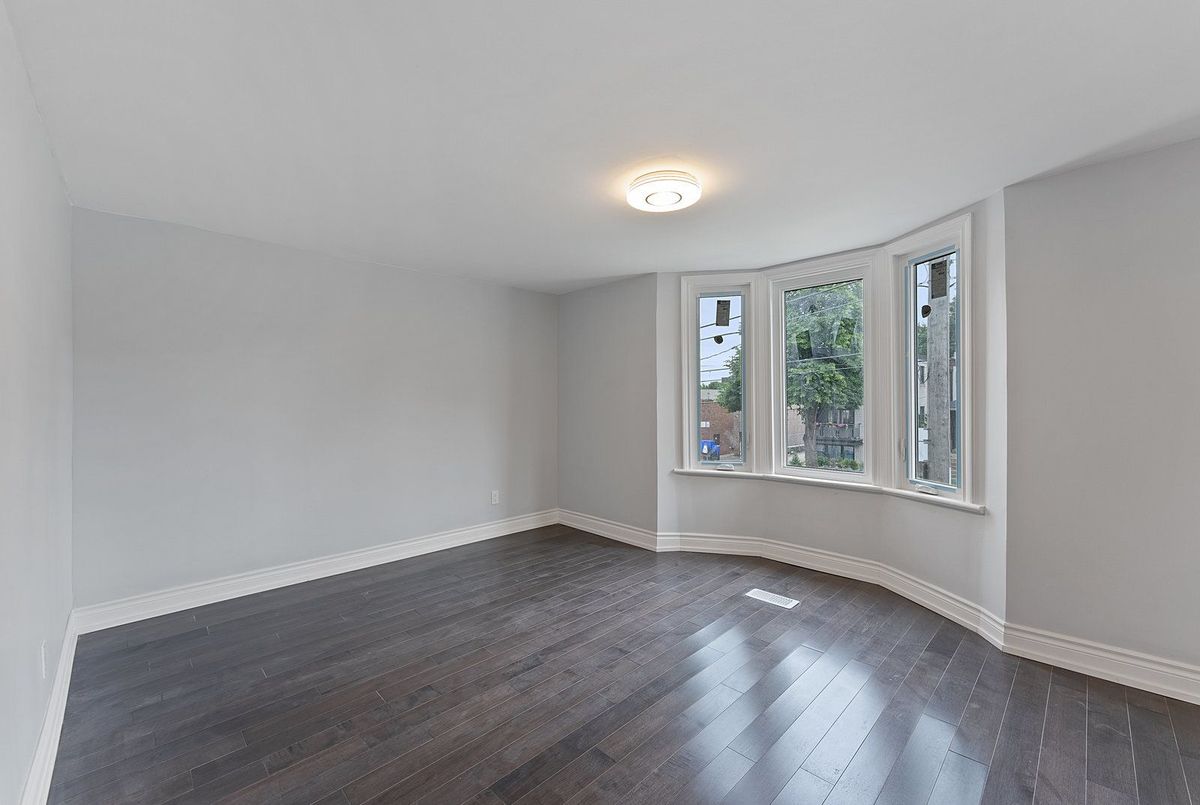 15 Burlington Street Toronto 15 Burlington Street Toronto