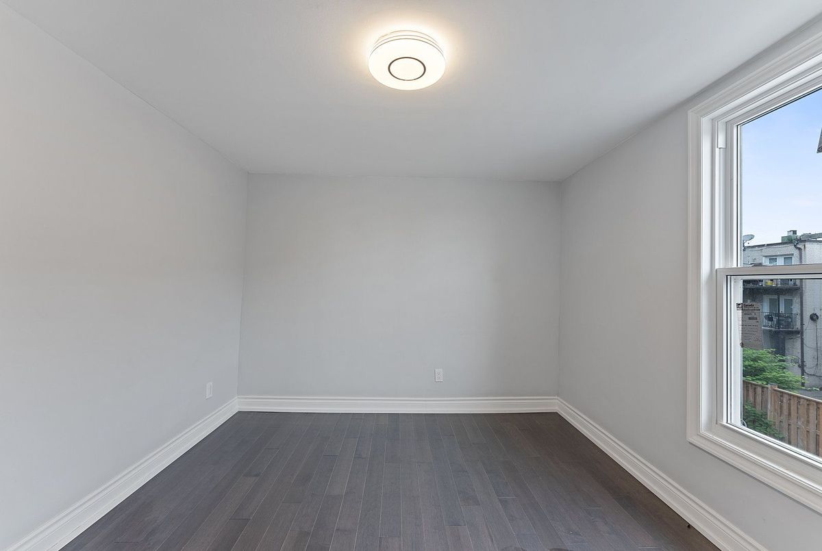 15 Burlington Street Toronto 15 Burlington Street Toronto