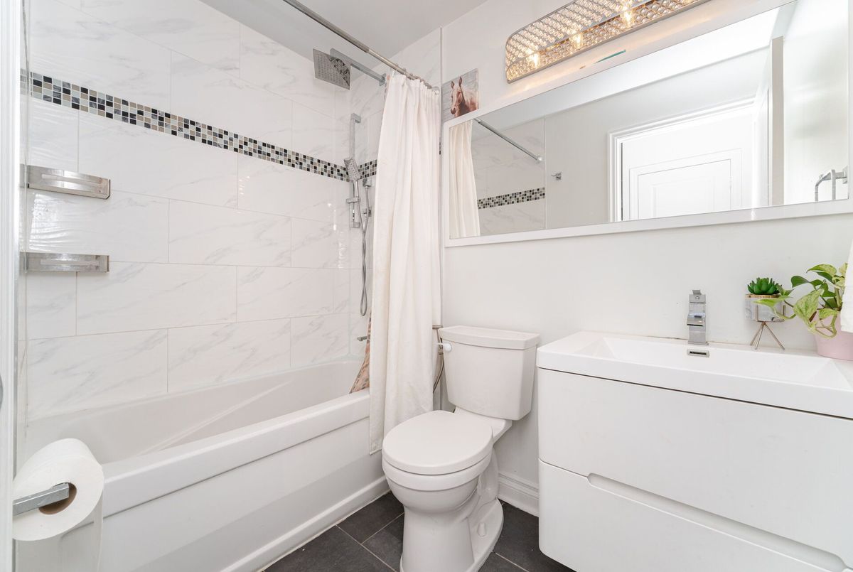 3515 kariya Drive Mississauga 3515 kariya Drive Mississauga