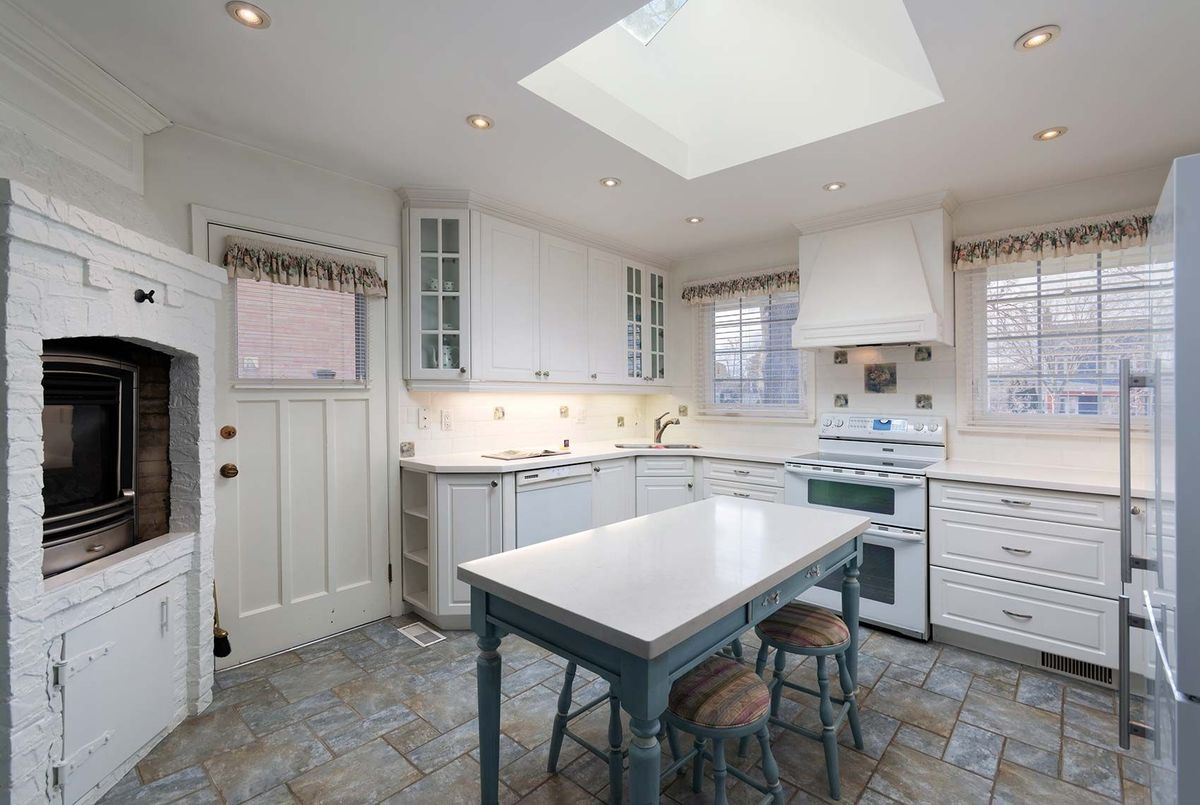 3 Conifer Drive Toronto 3 Conifer Drive Toronto