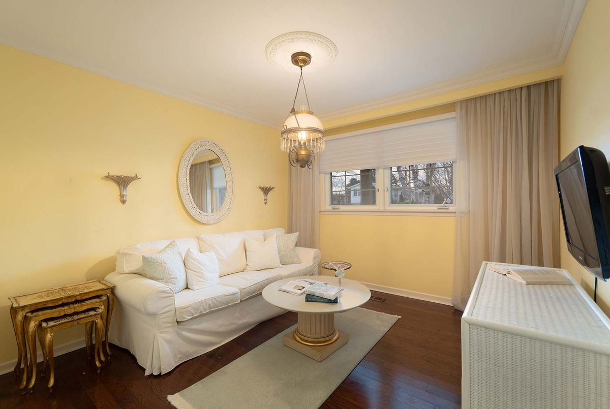 3 Conifer Drive Toronto 3 Conifer Drive Toronto