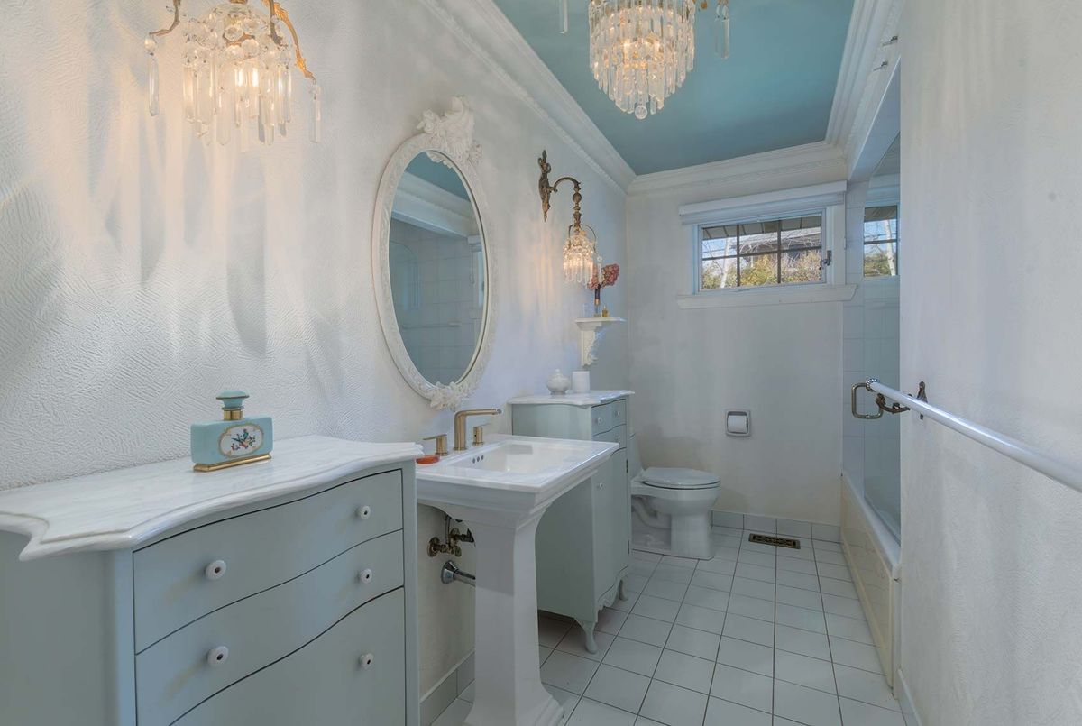 3 Conifer Drive Toronto 3 Conifer Drive Toronto