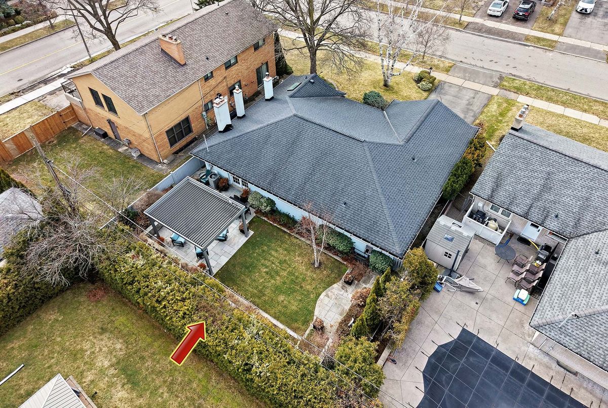 3 Conifer Drive Toronto 3 Conifer Drive Toronto